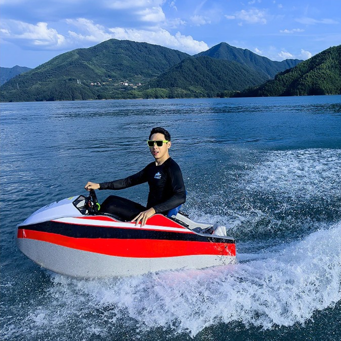 BlueMotion Jetboat