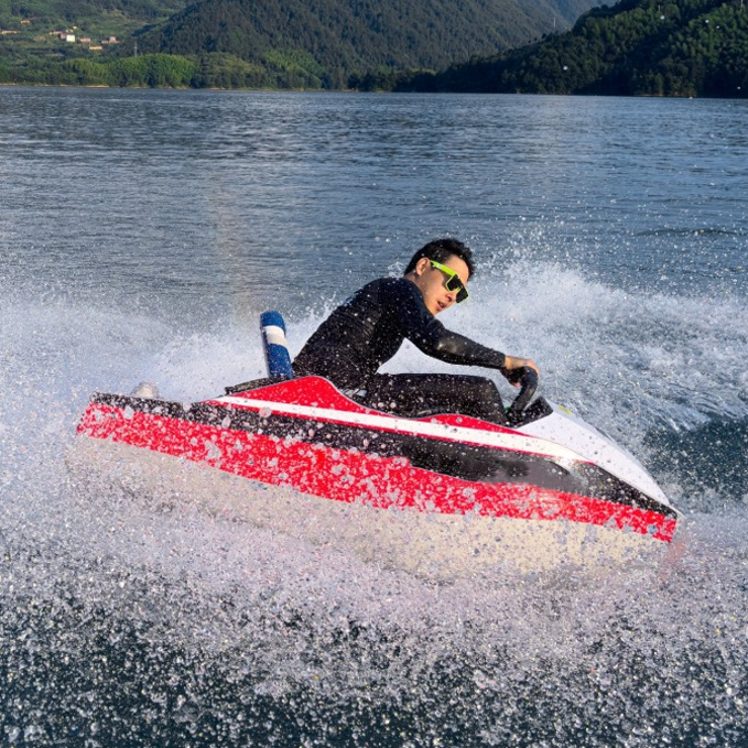 BlueMotion Jetboat